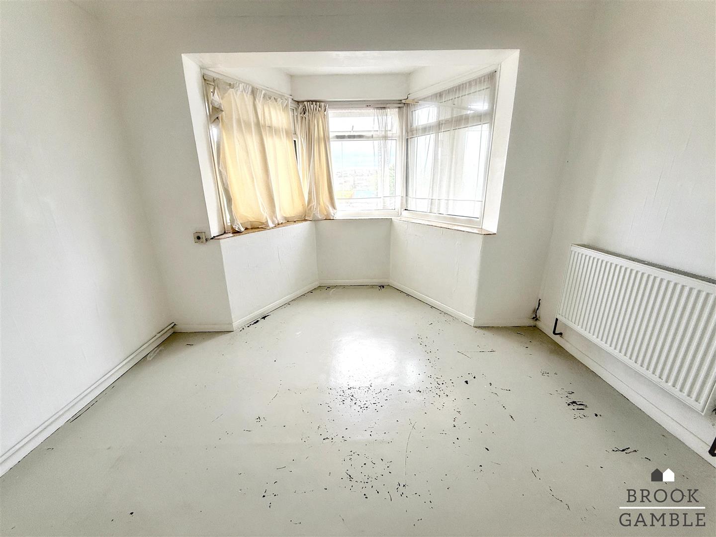 3 Bedroom House. Victoria Drive in Eastbourne,  6